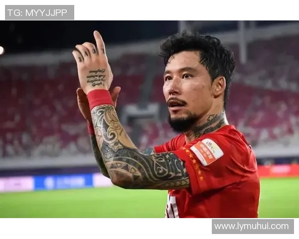 足球明星手背纹身图案解析与设计灵感分享